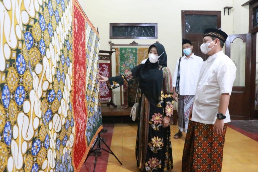Sarung Batik Pakem Kaumanan Sarung Batik Pakem Kaumanan
